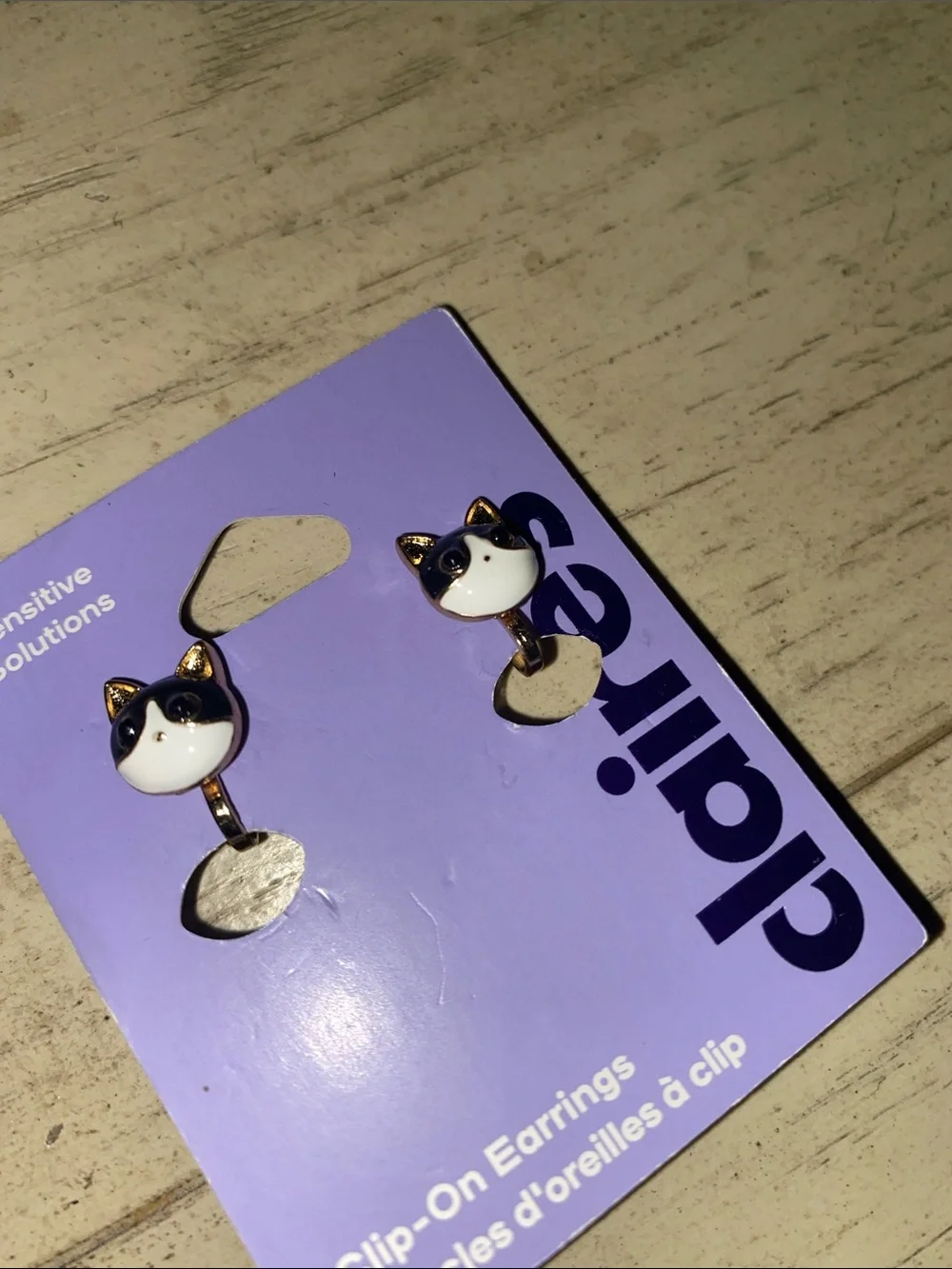 New Claire’s Clip on Earrings Cat 🐈‍⬛ theme
